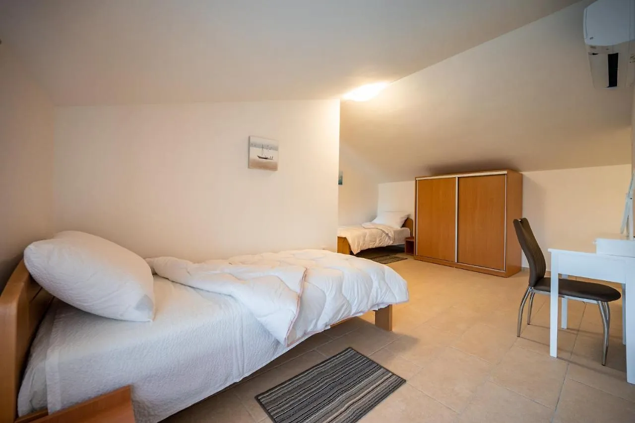 Apartman Vito Pomer Apartment